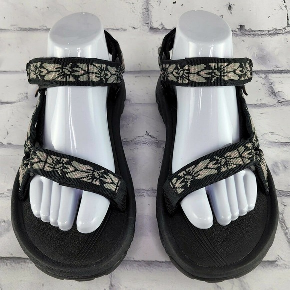 Teva Black Sandals with Gray Pattern - Picture 5 of 9